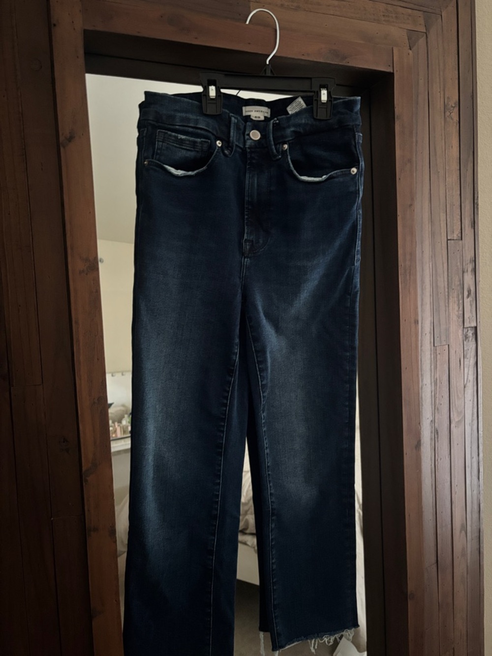Good American Women’s Straight Leg Jeans in Dark Indigo